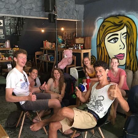 צ'יאנג ריי Norn Nung Len Cafe'&Hostel מראה חיצוני תמונה