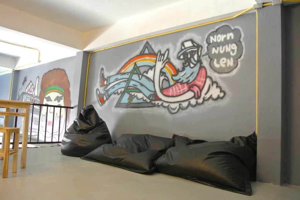 צ'יאנג ריי Norn Nung Len Cafe'&Hostel מראה חיצוני תמונה