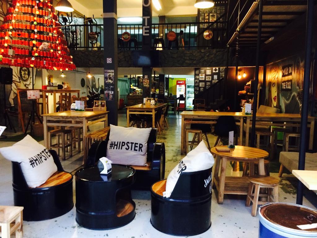 צ'יאנג ריי Norn Nung Len Cafe'&Hostel מראה חיצוני תמונה