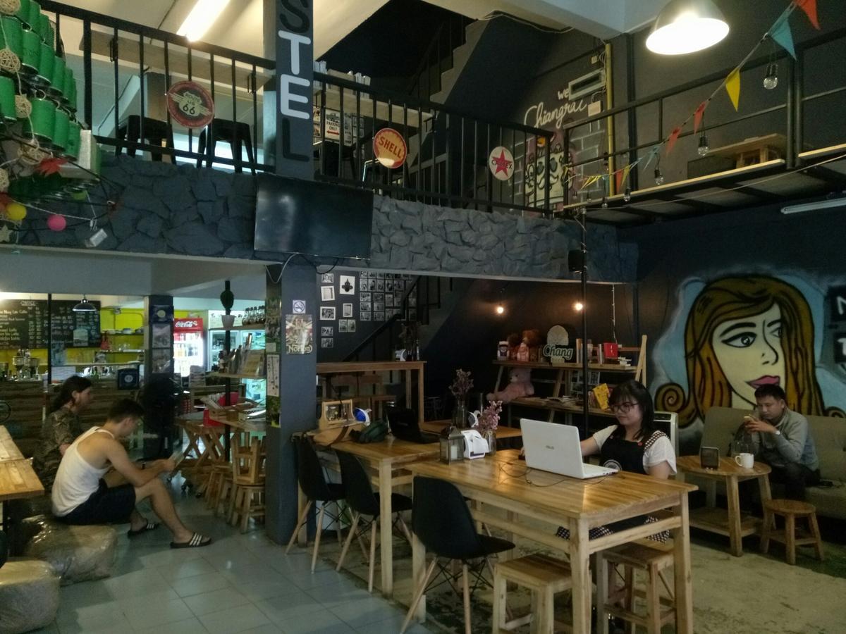 צ'יאנג ריי Norn Nung Len Cafe'&Hostel מראה חיצוני תמונה