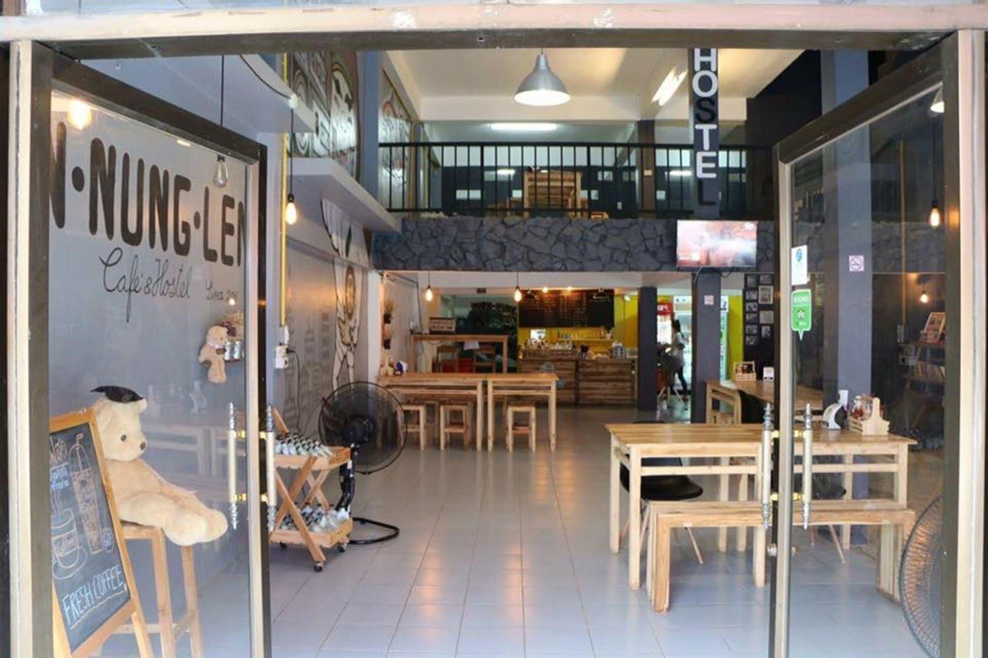 צ'יאנג ריי Norn Nung Len Cafe'&Hostel מראה חיצוני תמונה